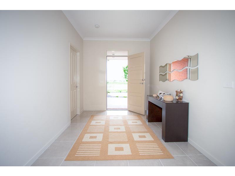 97 The Old Stock Run, Sunbury VIC 3429