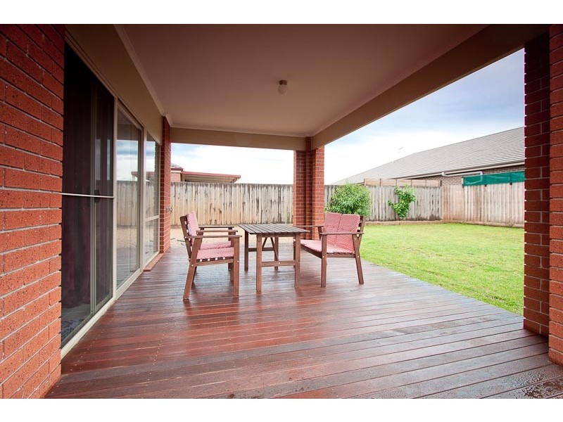 97 The Old Stock Run, Sunbury VIC 3429