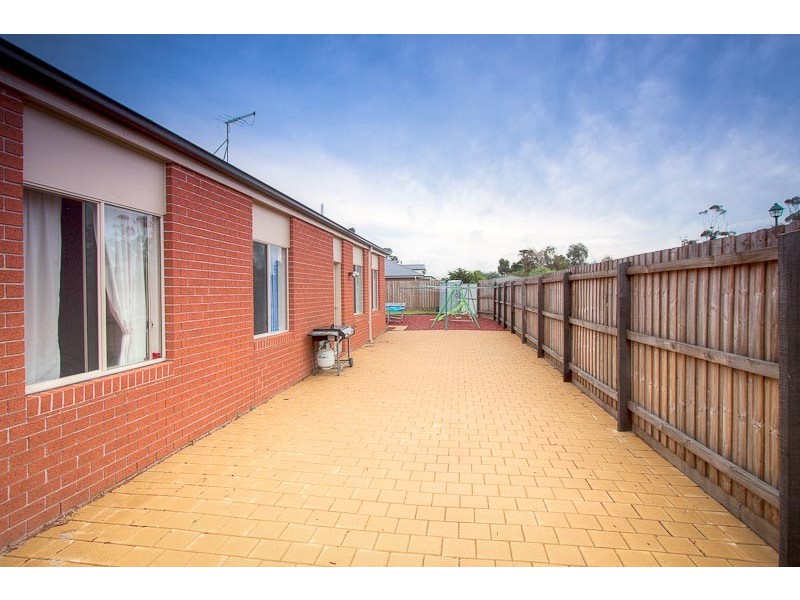 97 The Old Stock Run, Sunbury VIC 3429