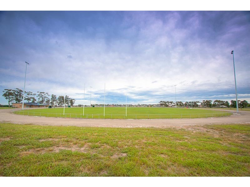 97 The Old Stock Run, Sunbury VIC 3429