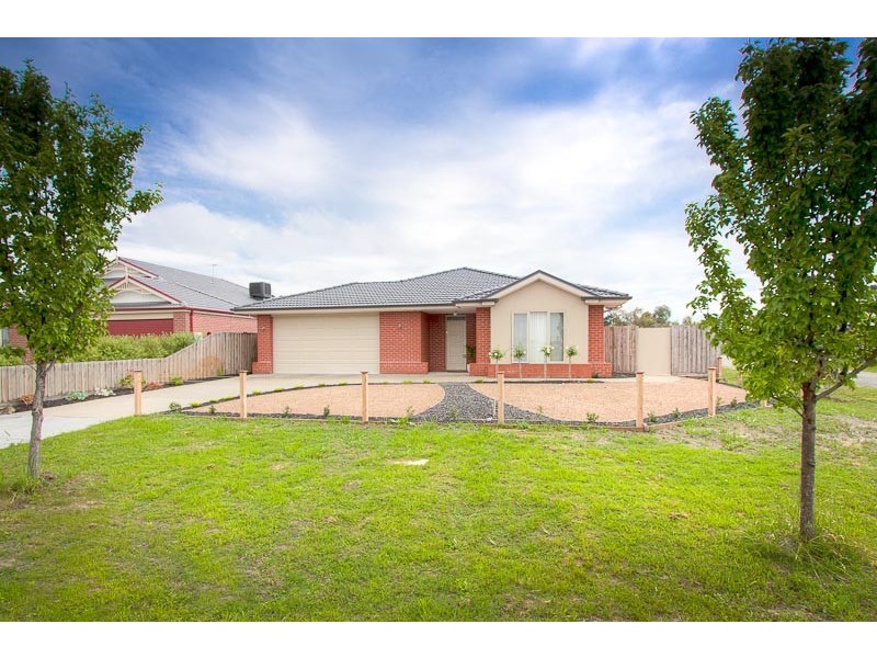 97 The Old Stock Run, Sunbury VIC 3429