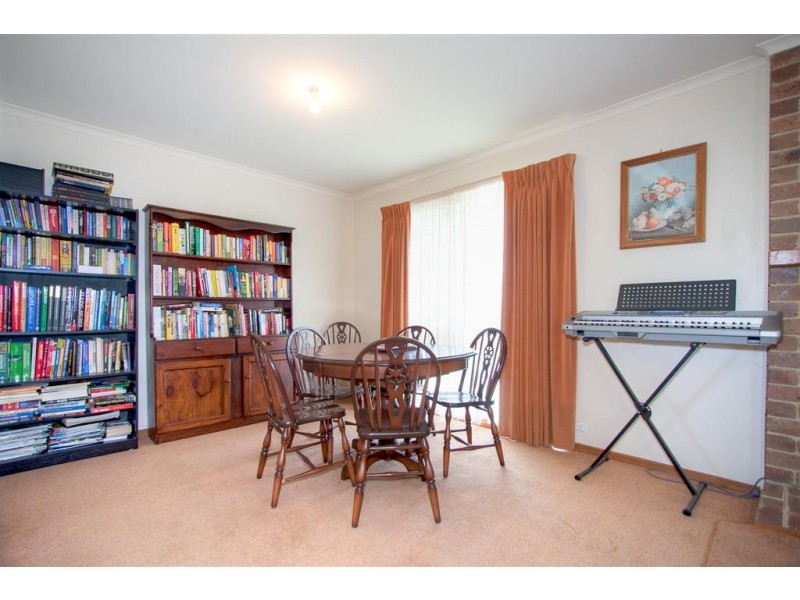 1 Crawford Way, Sunbury VIC 3429