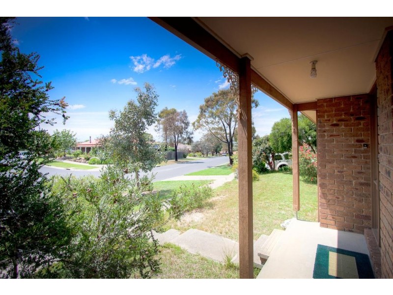 1 Crawford Way, Sunbury VIC 3429