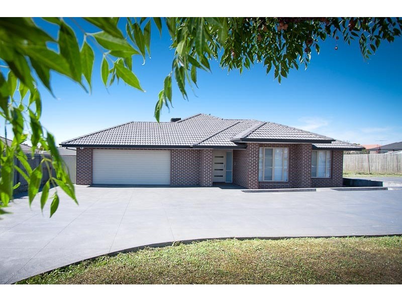 7 Old Winery Road, Sunbury VIC 3429
