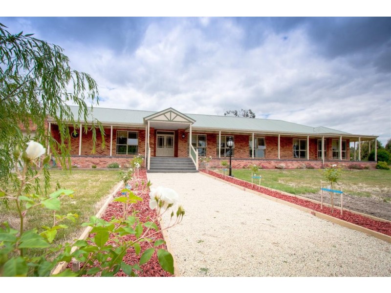 163 Sutherlands Road, Riddells Creek VIC 3431