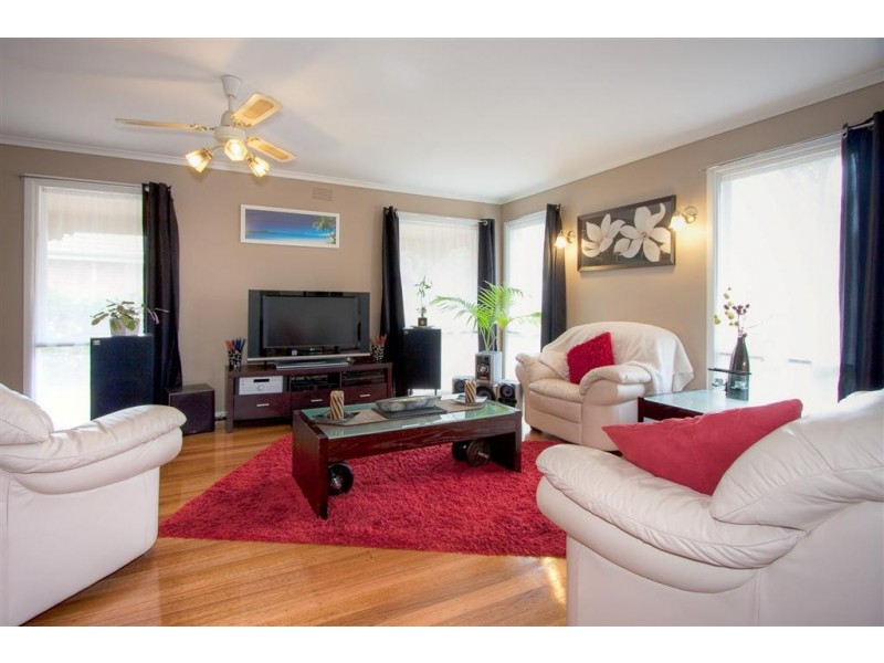 554 Elizabeth Drive, Sunbury VIC 3429