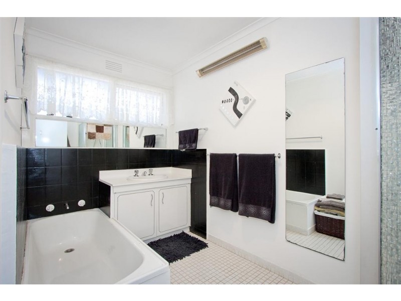 554 Elizabeth Drive, Sunbury VIC 3429