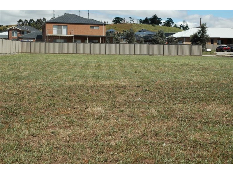 2 Stratford Close, Sunbury VIC 3429