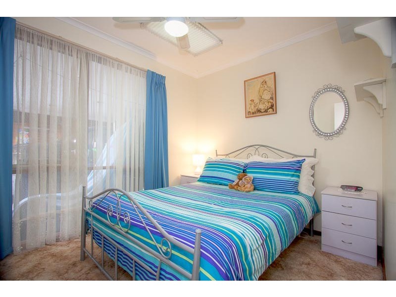 51 Carnoustie Drive, Sunbury VIC 3429