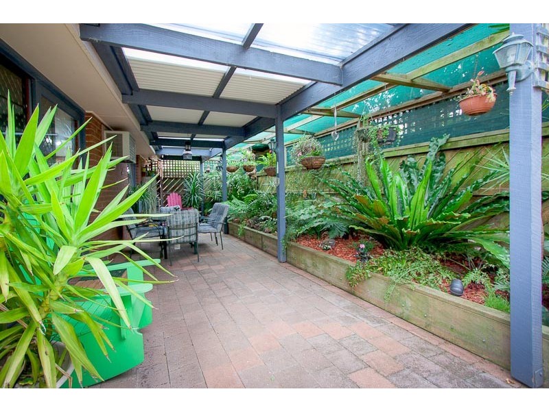 51 Carnoustie Drive, Sunbury VIC 3429