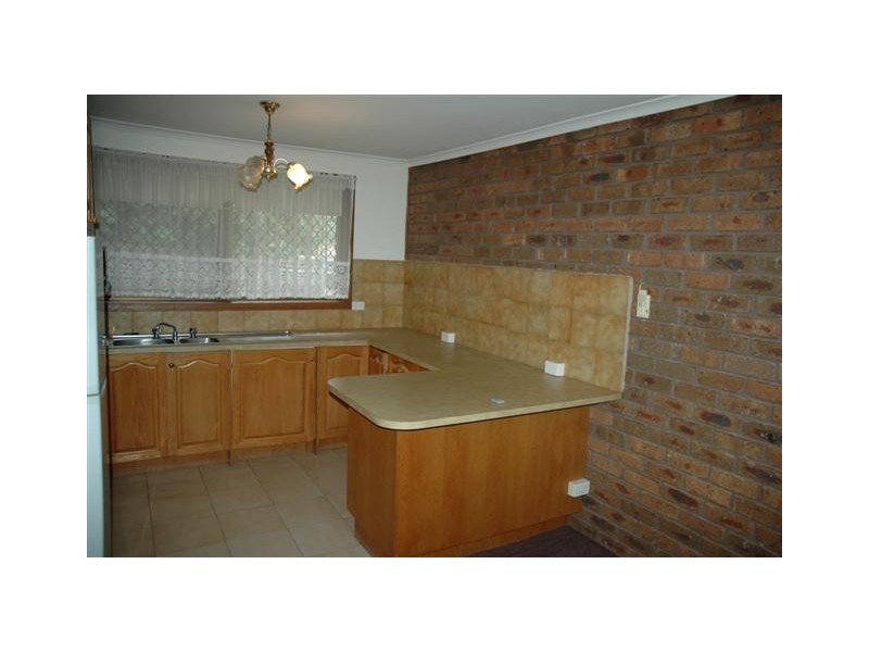 Unit 4/39-41  Ligar St, Sunbury VIC 3429