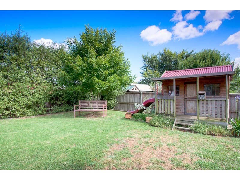 36 The Avenue, Sunbury VIC 3429
