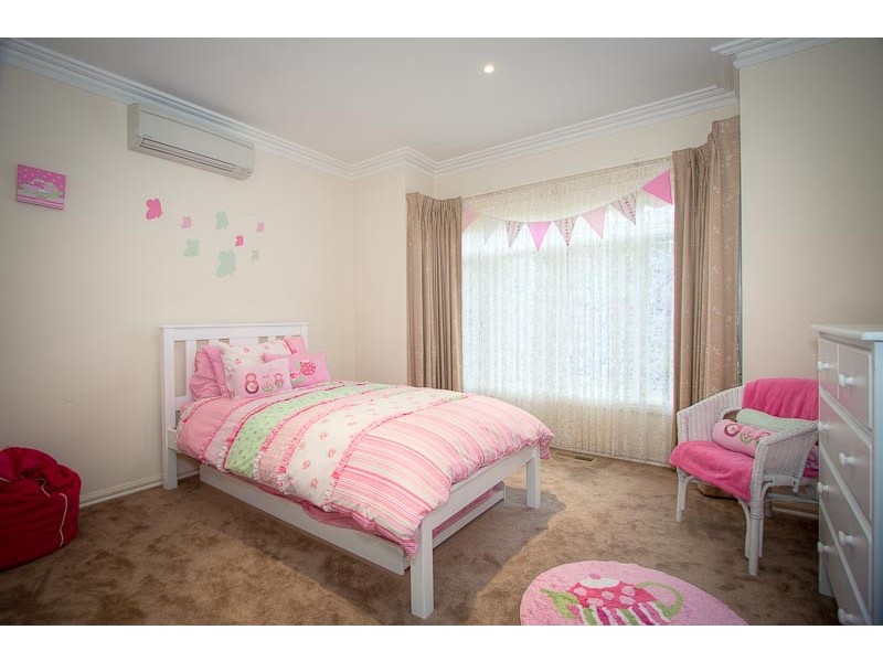 59 Fullwood Drive, Sunbury VIC 3429