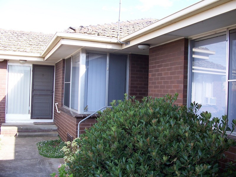 4/14 O’SHANASSY STREET, Sunbury VIC 3429