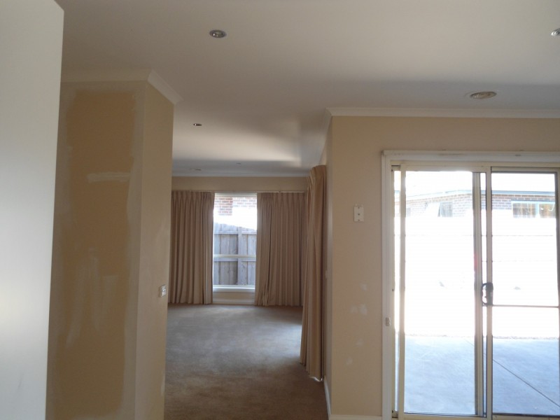 8/40-42 DARBYSHIRE STREET, Sunbury VIC 3429