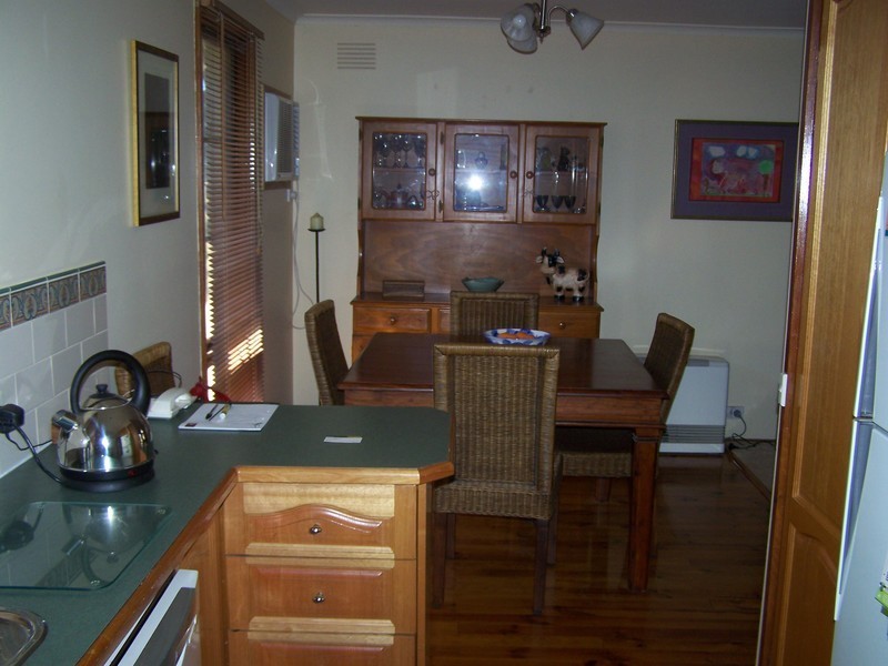 110 CHARTER ROAD WEST, Sunbury VIC 3429