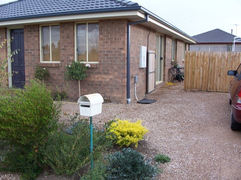 65 MURDOCH COURT, Sunbury VIC 3429