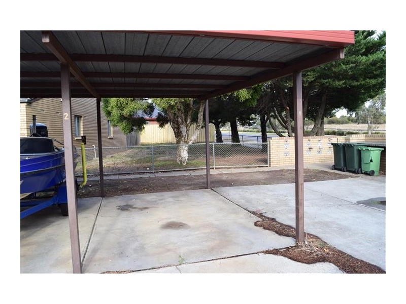 2/137 Evans Street, Sunbury VIC 3429