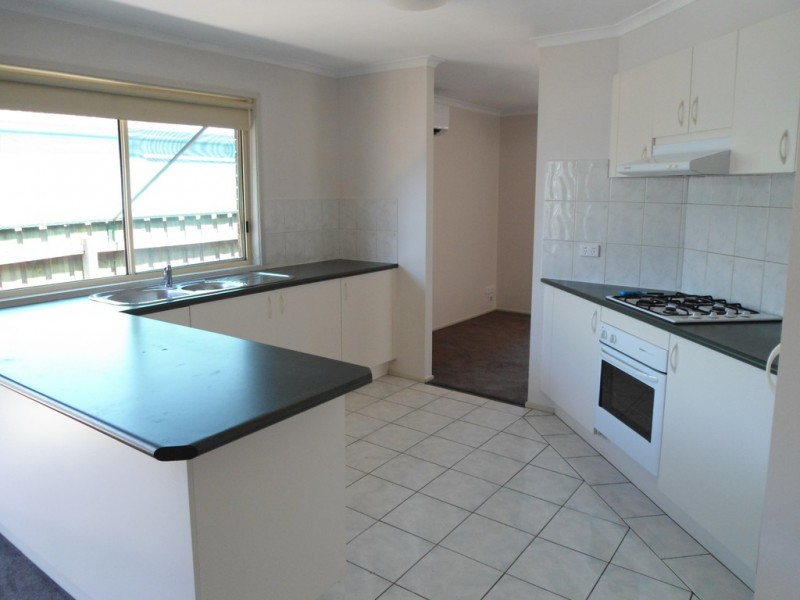 5 Clyde Court, Sunbury VIC 3429