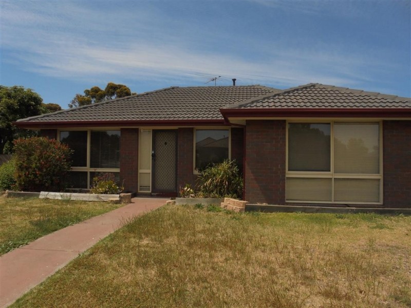 3 GULLANE DRIVE, Sunbury VIC 3429