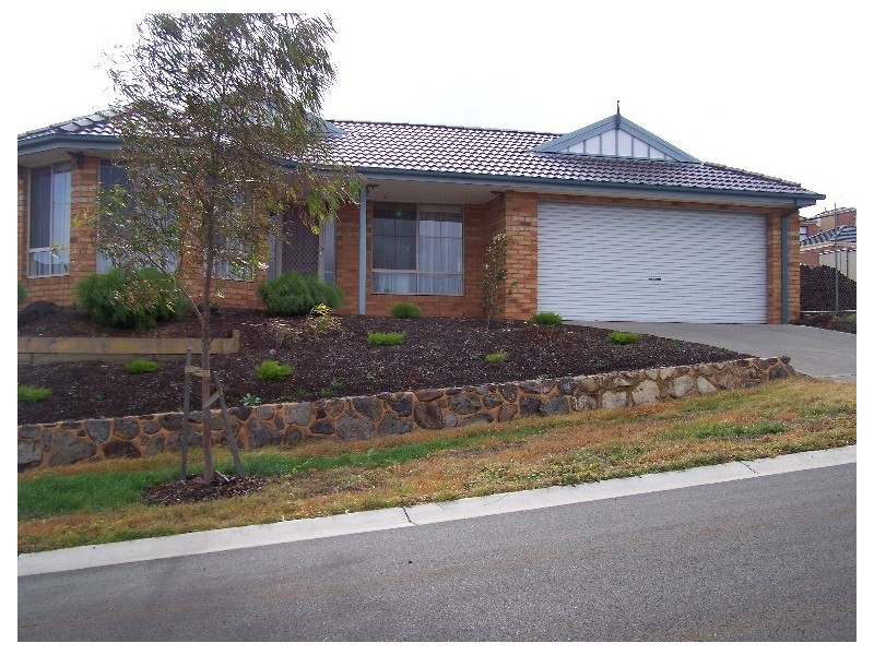 10 Starflower Way, Jacksons Hill, Sunbury VIC 3429