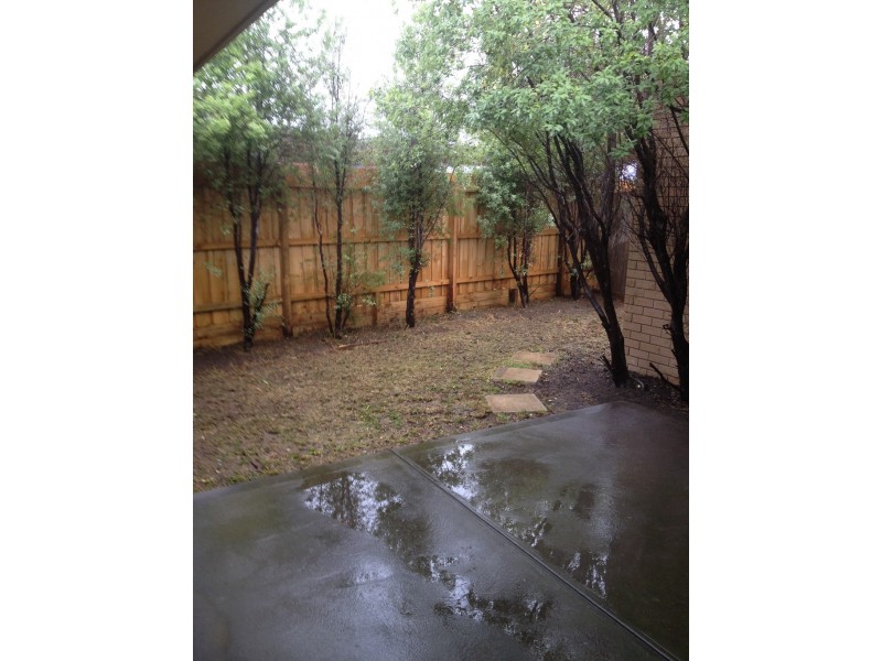 6/40-42 DARBYSHIRE STREET, Sunbury VIC 3429