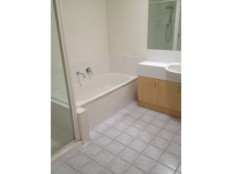 6/40-42 DARBYSHIRE STREET, Sunbury VIC 3429