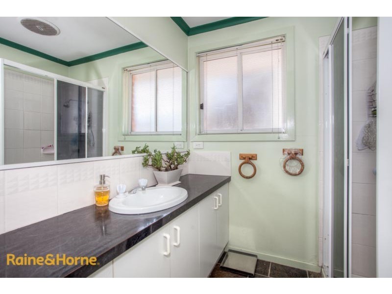 36 Phillip Drive, Sunbury VIC 3429