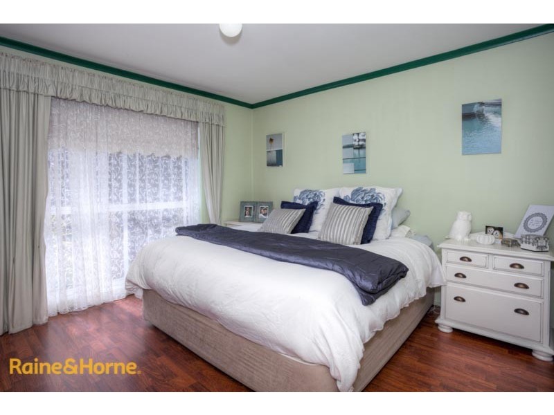 36 Phillip Drive, Sunbury VIC 3429