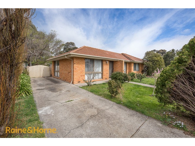 42 NOTRE DAME DRIVE, Sunbury VIC 3429