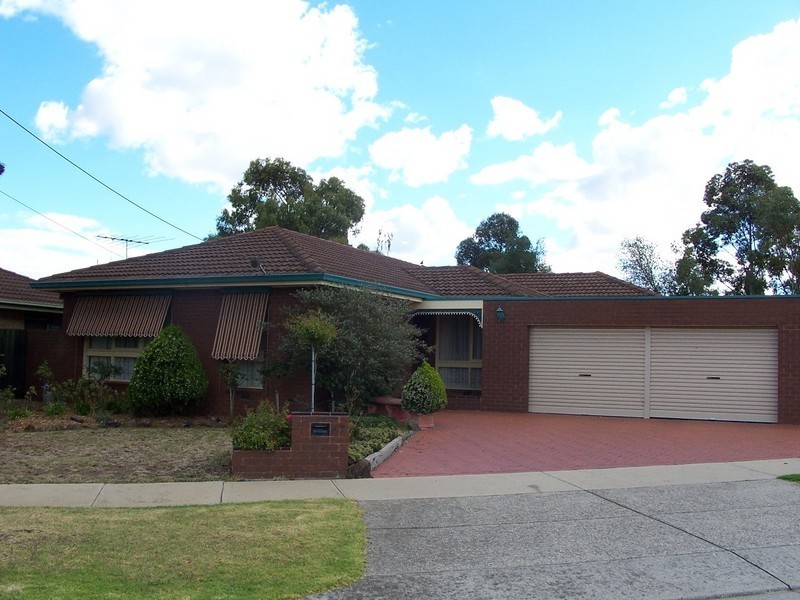 67 WELCOME RD, Diggers Rest VIC 3427