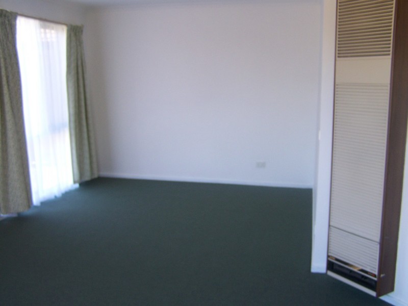 7 HOYLAKE COURT, Sunbury VIC 3429