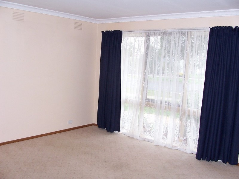 44 Notredame Drive, Sunbury VIC 3429