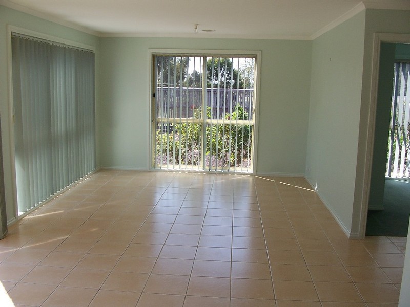 95 SORBONNE DRIVE, Sunbury VIC 3429