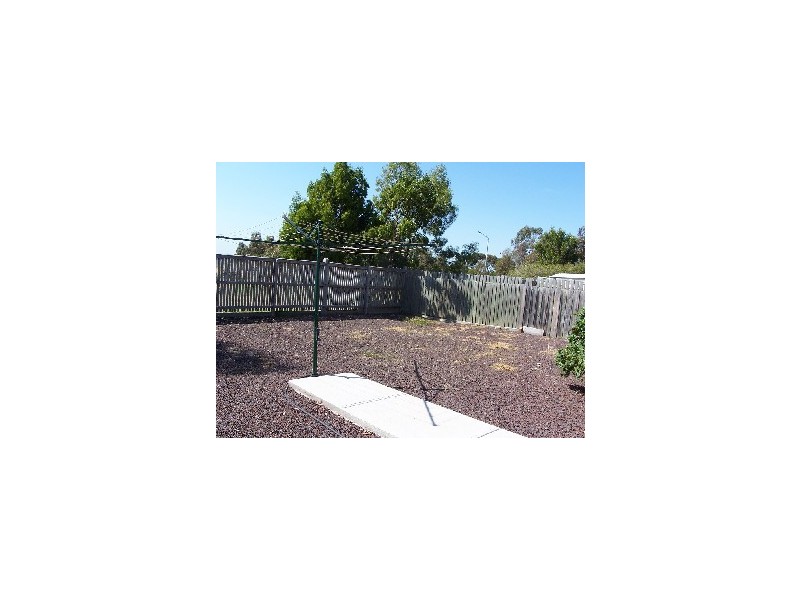 95 SORBONNE DRIVE, Sunbury VIC 3429