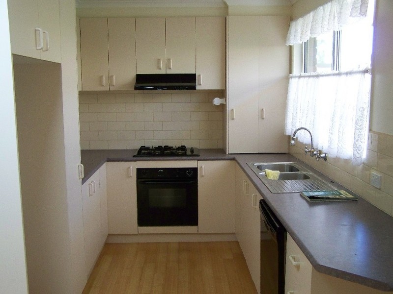 105 HARKER STREET, Sunbury VIC 3429