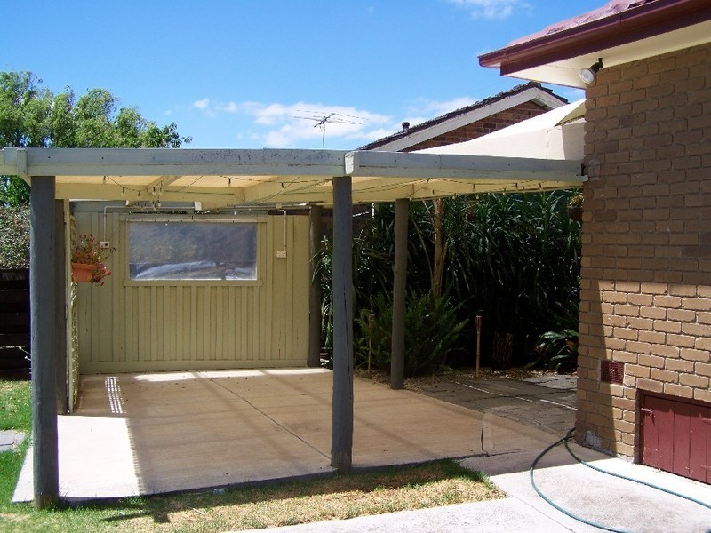 105 HARKER STREET, Sunbury VIC 3429