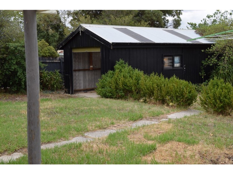 105 HARKER STREET, Sunbury VIC 3429