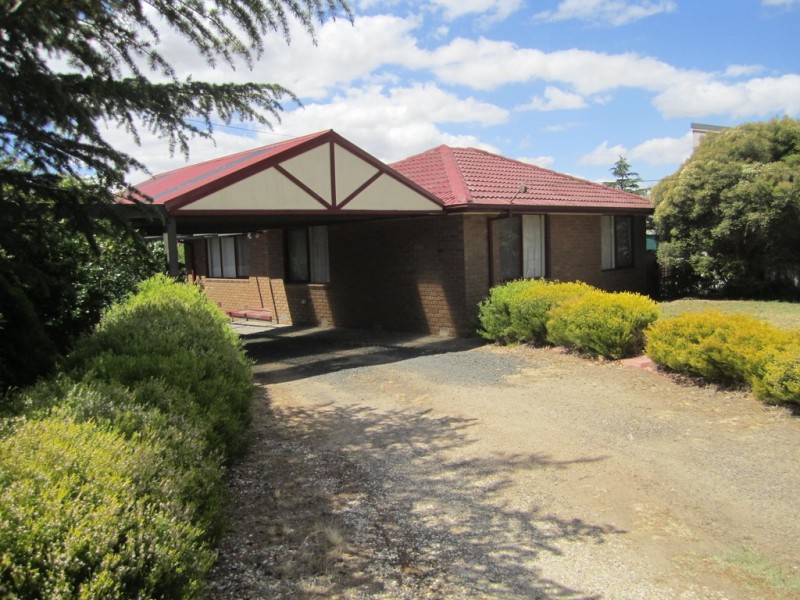 105 HARKER STREET, Sunbury VIC 3429
