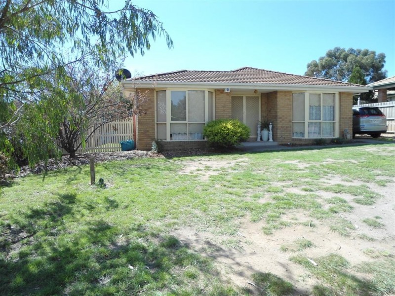 12 Atlanta Close, Sunbury VIC 3429