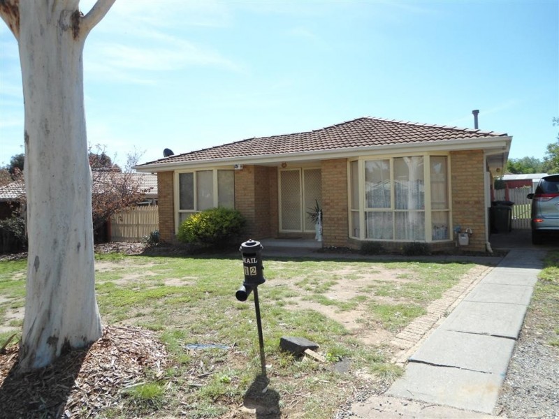 12 Atlanta Close, Sunbury VIC 3429