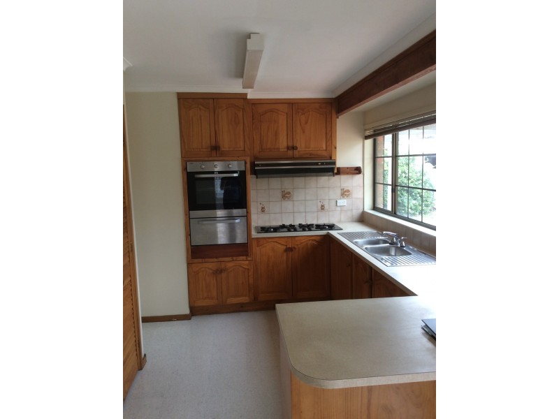 4 MULLOCK ROAD, Diggers Rest VIC 3427