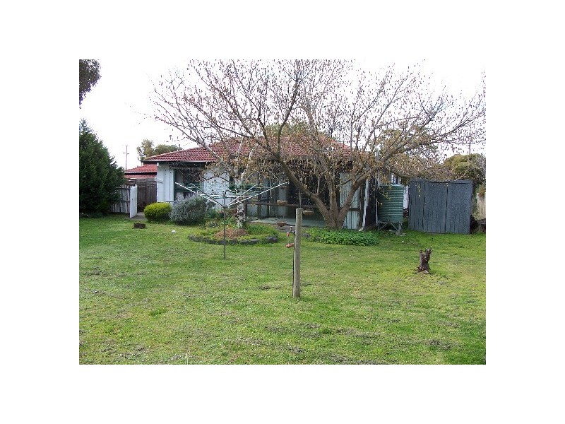 38 Pasley Street, Sunbury VIC 3429