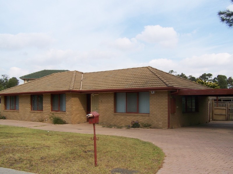 9 GULLANE DRIVE, Sunbury VIC 3429