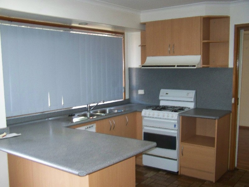 9 GULLANE DRIVE, Sunbury VIC 3429