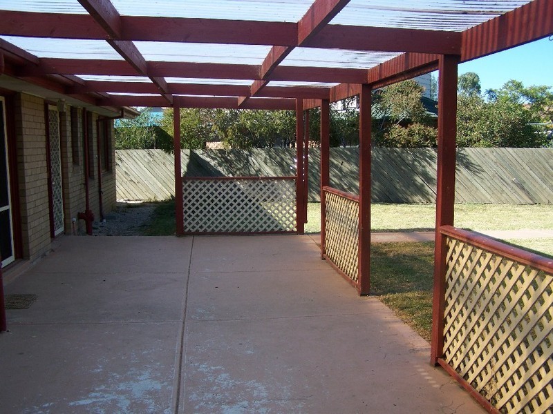 9 GULLANE DRIVE, Sunbury VIC 3429