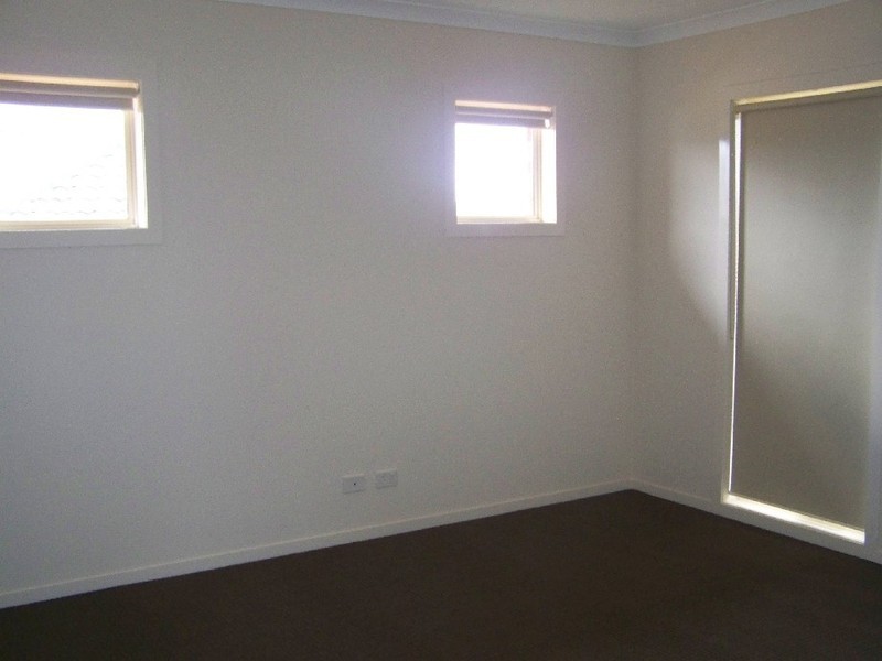 1 / 751 ELIZABETH DRIVE, Sunbury VIC 3429