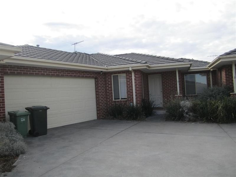 3/749 ELIZABETH DRIVE, Sunbury VIC 3429
