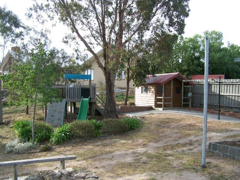 5 TENNYSON COURT, Sunbury VIC 3429