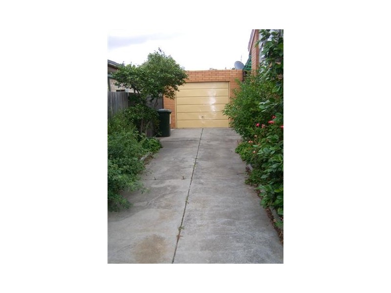59 MCKELL AVENUE, Sunbury VIC 3429